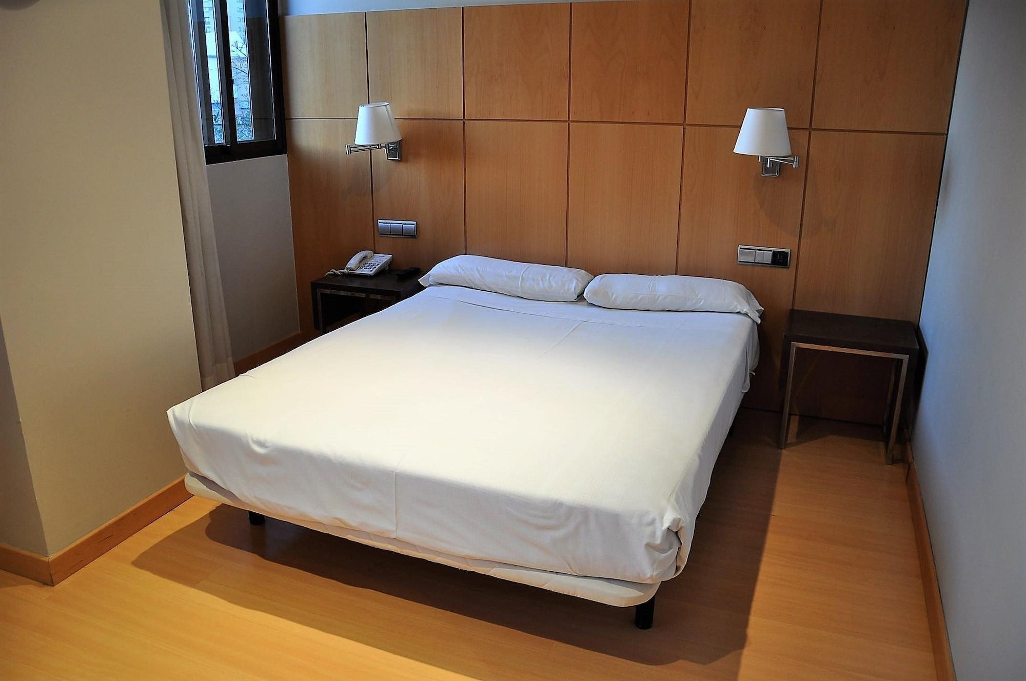 Hotel Feria 巴利亚多利德 外观 照片