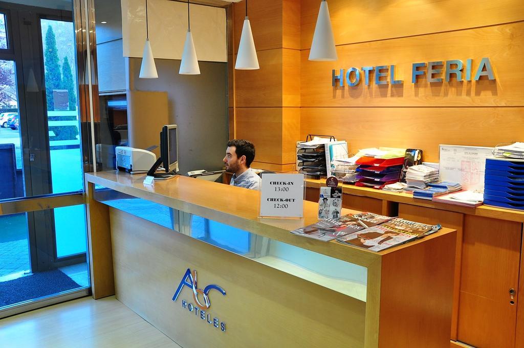 Hotel Feria 巴利亚多利德 外观 照片