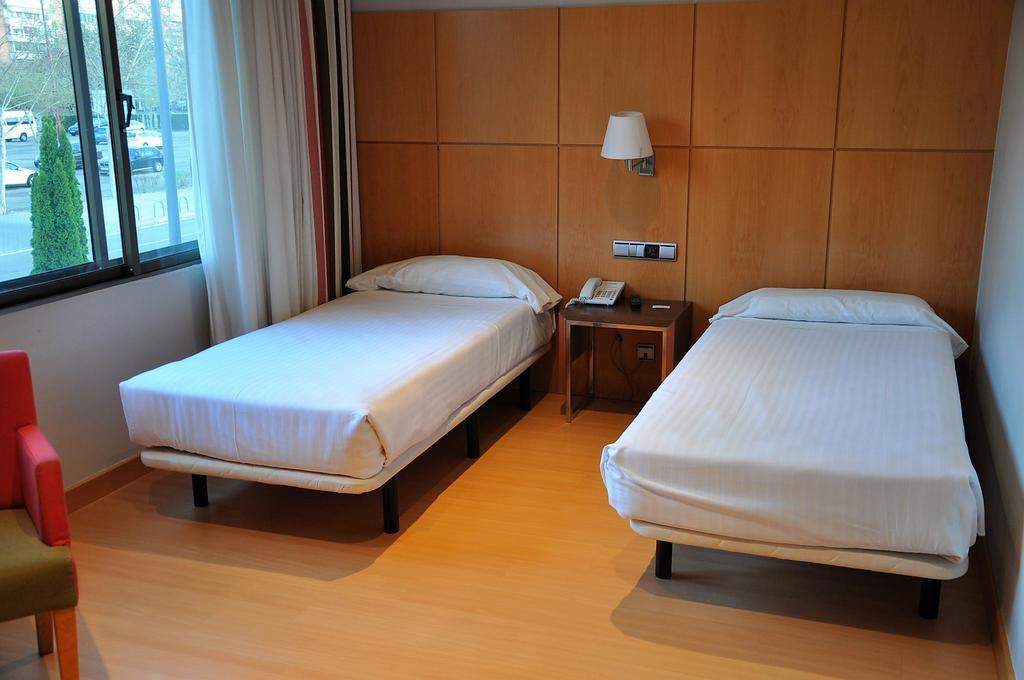 Hotel Feria 巴利亚多利德 外观 照片