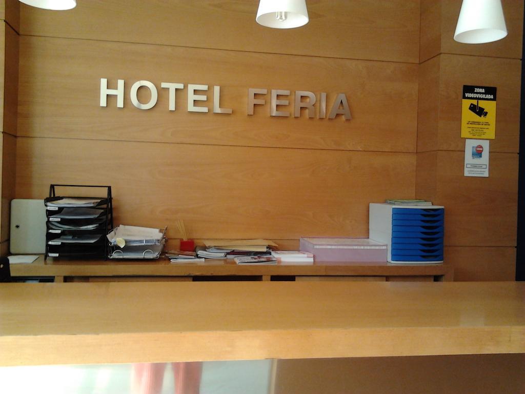 Hotel Feria 巴利亚多利德 外观 照片