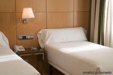 Hotel Feria 巴利亚多利德 外观 照片